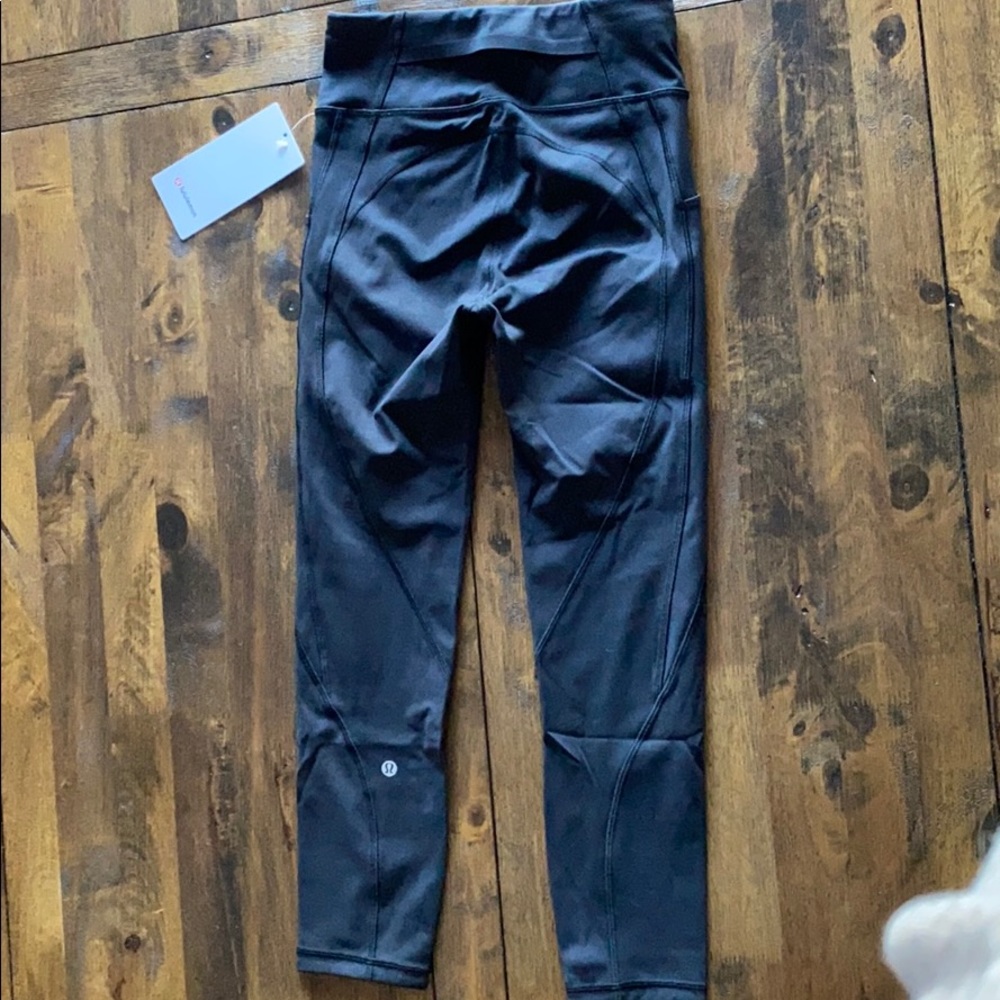 Lululemon Time To Sweat Crop 23” - Picture 2 of 6